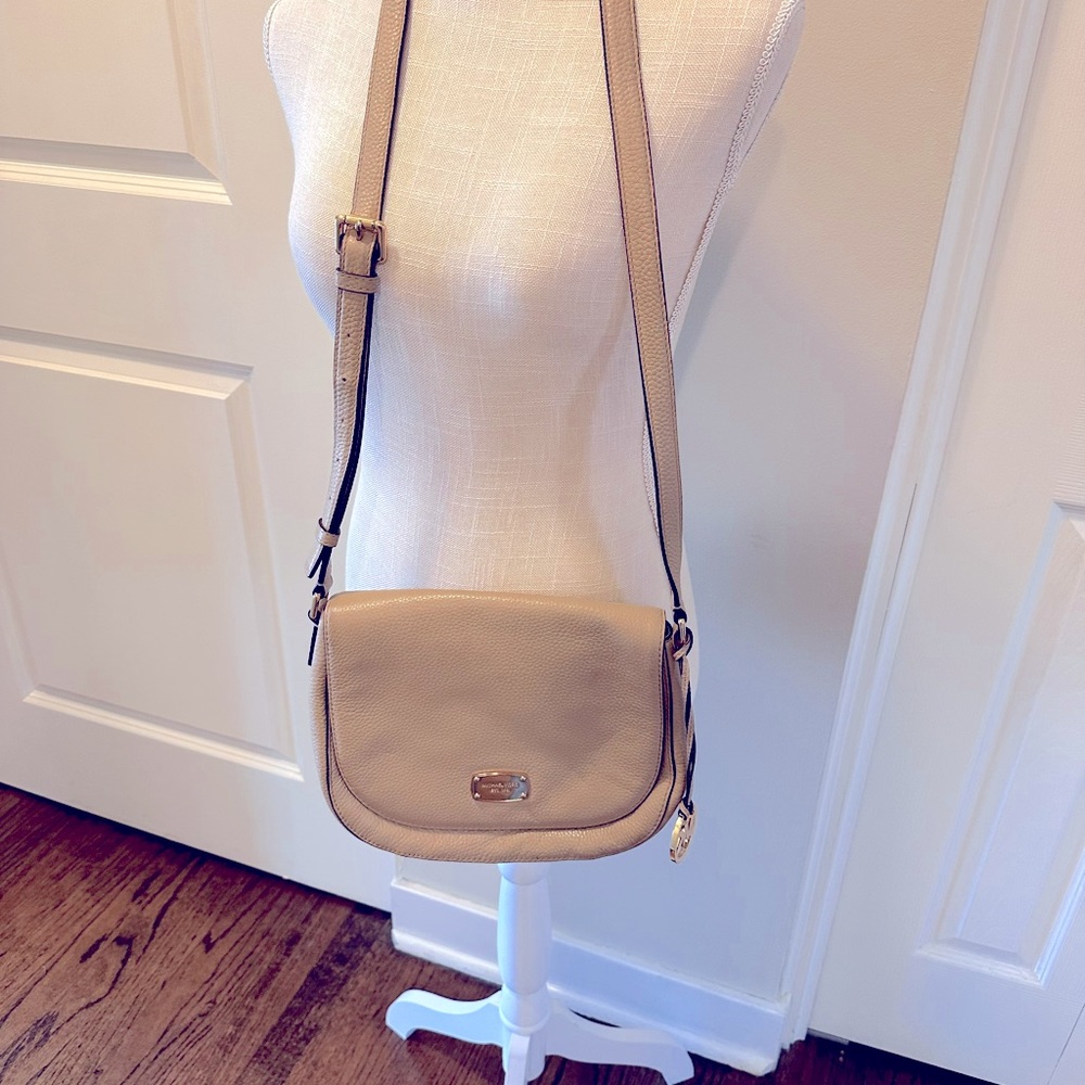 Michael Kors hobo nude crossbody bag